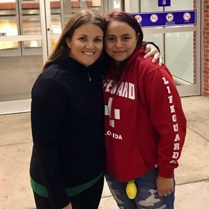 Meet your Posher, Elizabeth